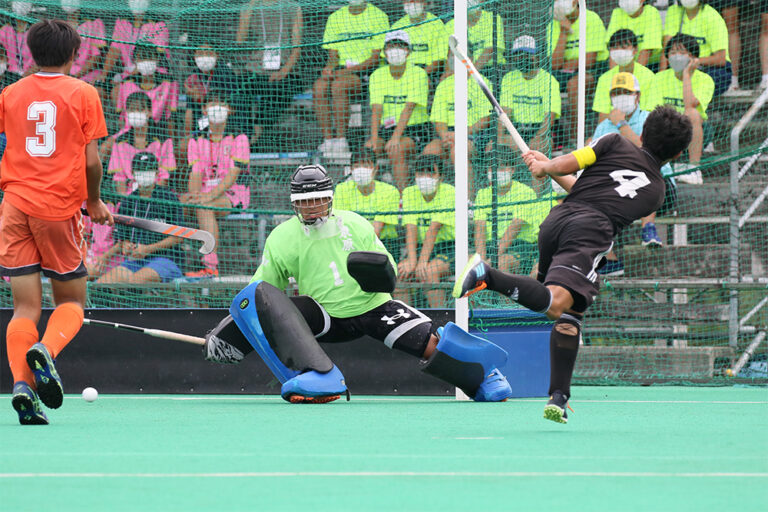 第51回 全日本中学生選手権大会 大会最終日 男子決勝戦 (八頭中学校 vs 東原中学校) の様子 (2021/8/23) Photo by 鈴崎哲夫