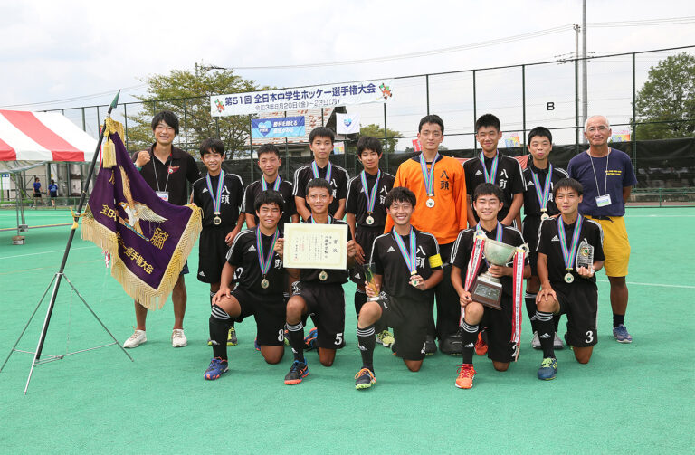 第51回 全日本中学生選手権大会 男子優勝・八頭町立八頭中学校 (初優勝) 2021/8/23 Photo by 鈴崎哲夫