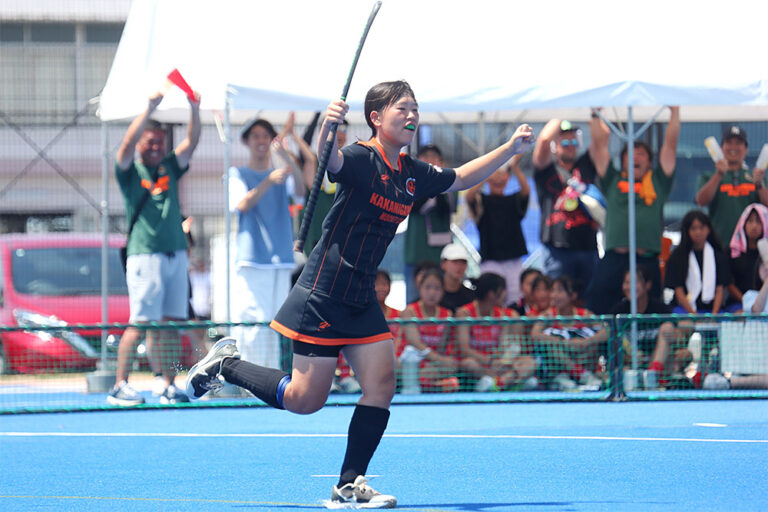 第55回 全日本中学生女子選手権大会 大会最終日 決勝戦 (かかみがはらHC vs 朝日中学校) の様子 (2025/8/18) Photo by 西村卓