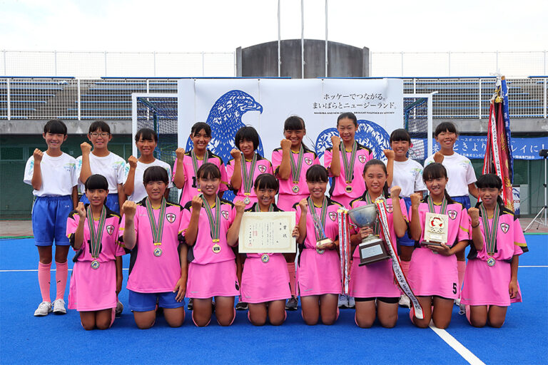 第49回 全日本中学生選手権大会 女子優勝・小矢部市立大谷中学校 (富山県・14年振り6回目) 2019/8/19 Photo by 西村卓