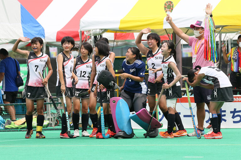 第51回 全日本中学生選手権大会 大会最終日 女子決勝戦 (瀬戸中学校 vs 横田中学校) の様子 (2021/8/23) Photo by 鈴崎哲夫
